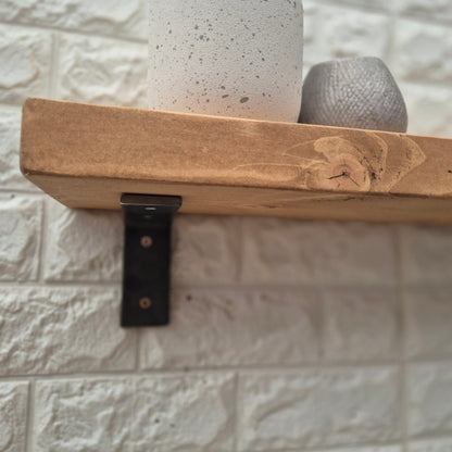Rustic Wooden Shelf UK – Solid Pine | L Bracket Wall Support & Classic Rustic Decor