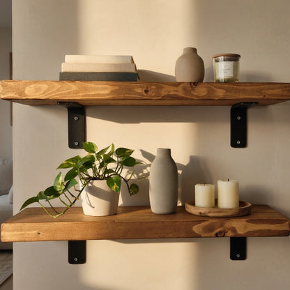 Rustic Wooden Shelf UK – Solid Pine | L Bracket Wall Support & Classic Rustic Decor